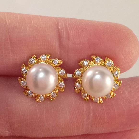 18K Yellow Gold Filled Pearl Swirl Flower Diamond Topaz Zircon Stud Earrings - Picture 5 of 6